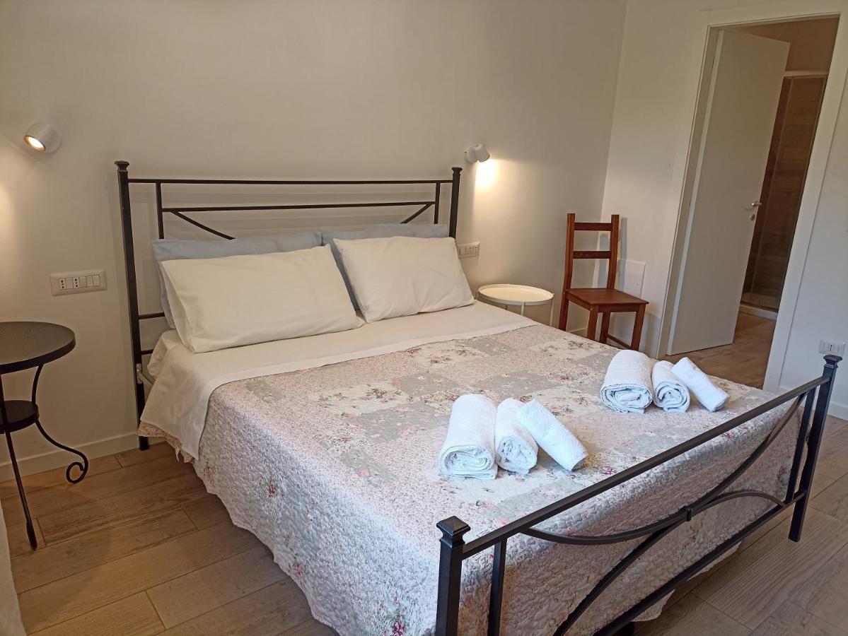 La Residenza Di Campagna Guest House Манчано Екстериор снимка