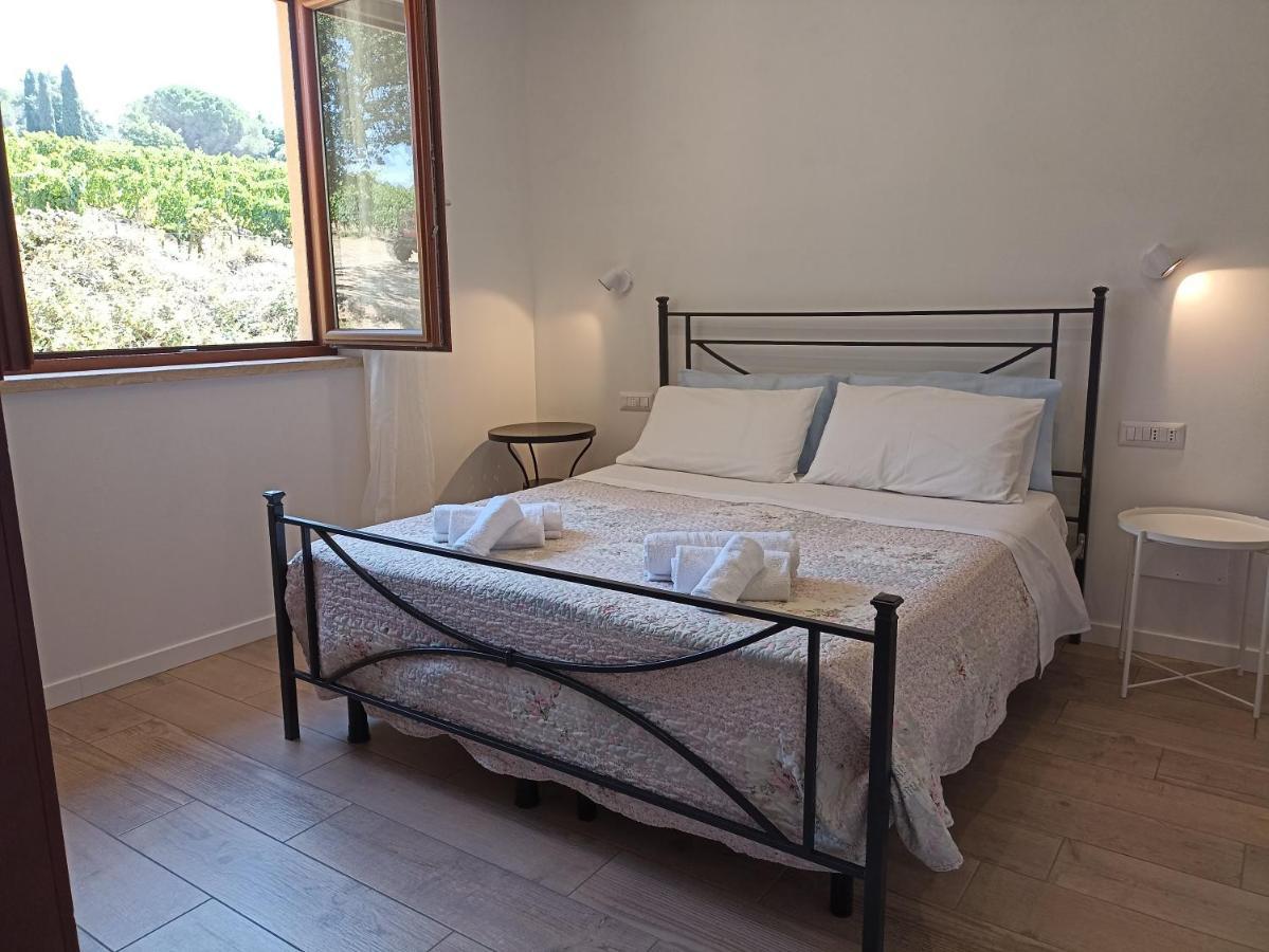 La Residenza Di Campagna Guest House Манчано Екстериор снимка